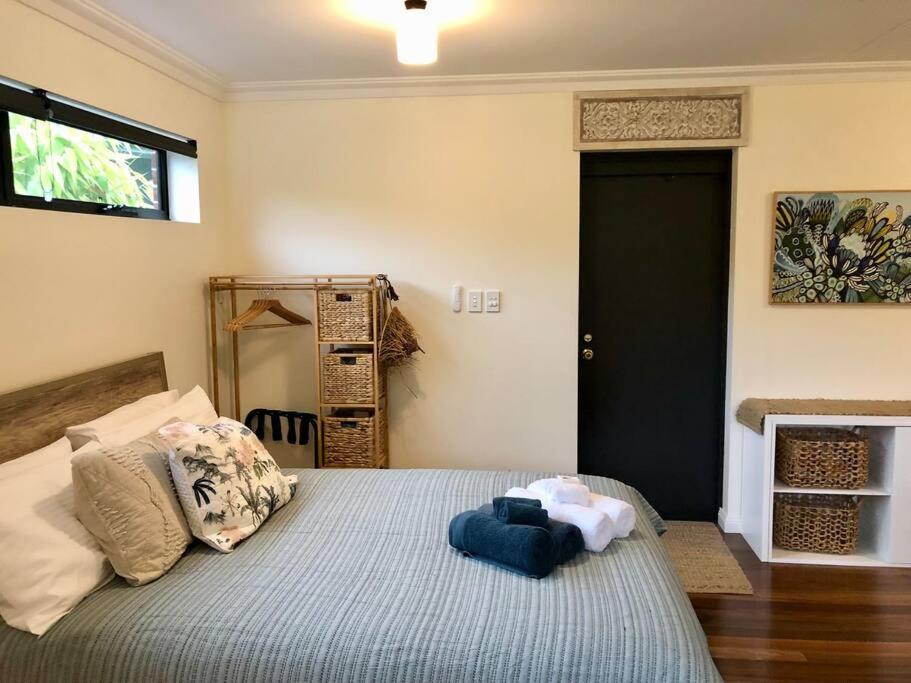 The - Luxurious & Calm - And Bush Retreat Apartment Valla Beach